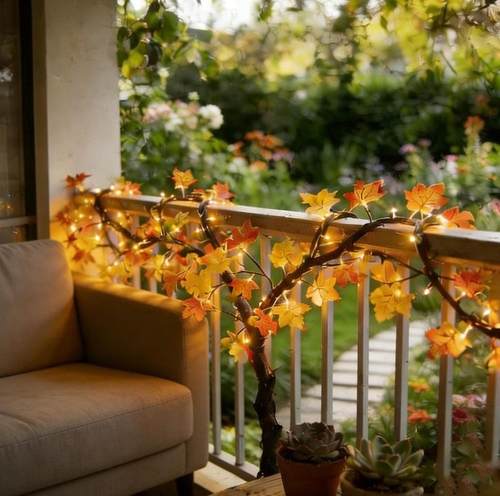 Maple Leaf Tree Light with Bendable Branches, USB